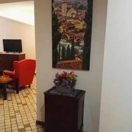 Suite Al Vecchio Castello Verona Exterior photo